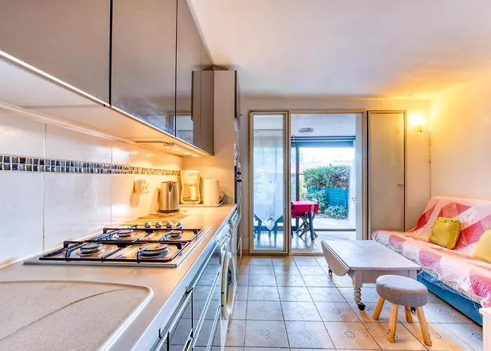 Cap Les Pins * Агд