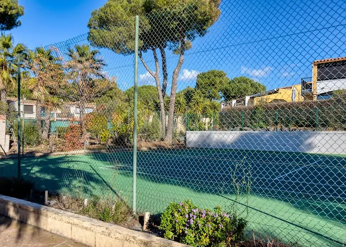 Cap Les Pins Апартаменти Агд