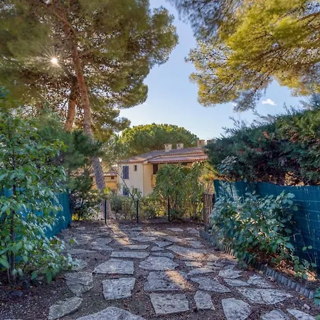 Cap Les Pins Apartment