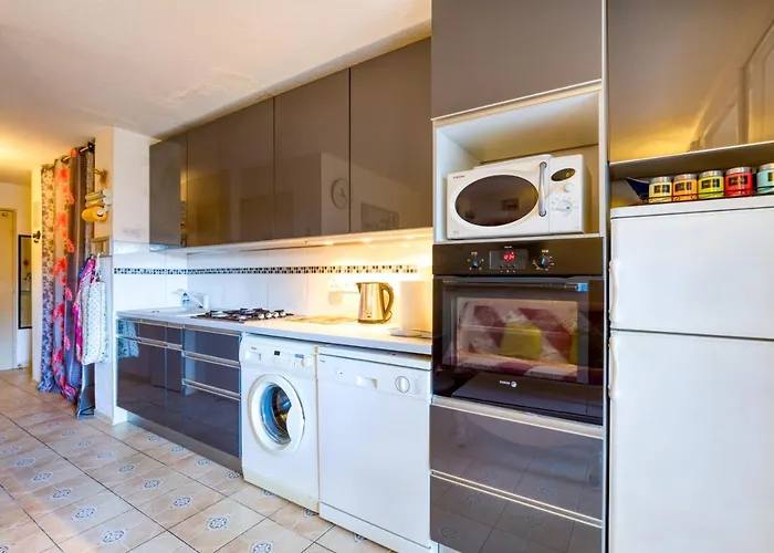 Cap Les Pins Апартаменты *